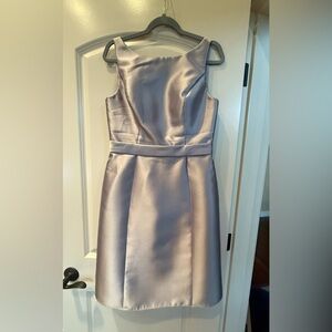 Elegant Champagne Satin Sleeveless Dress Bow Lined Sz 8